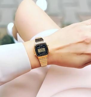 Relógio Casio Vintage Digital LA670WGA-1DF-SC - Dourado