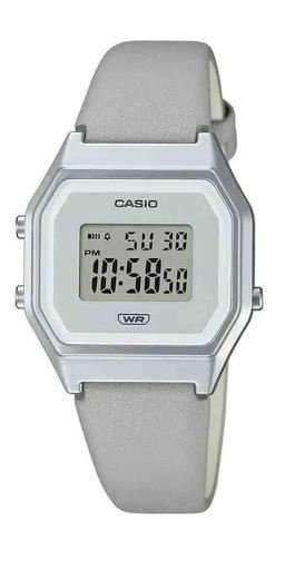 Relógio Casio Vintage LA680WEL-8DF - Prata/Branco